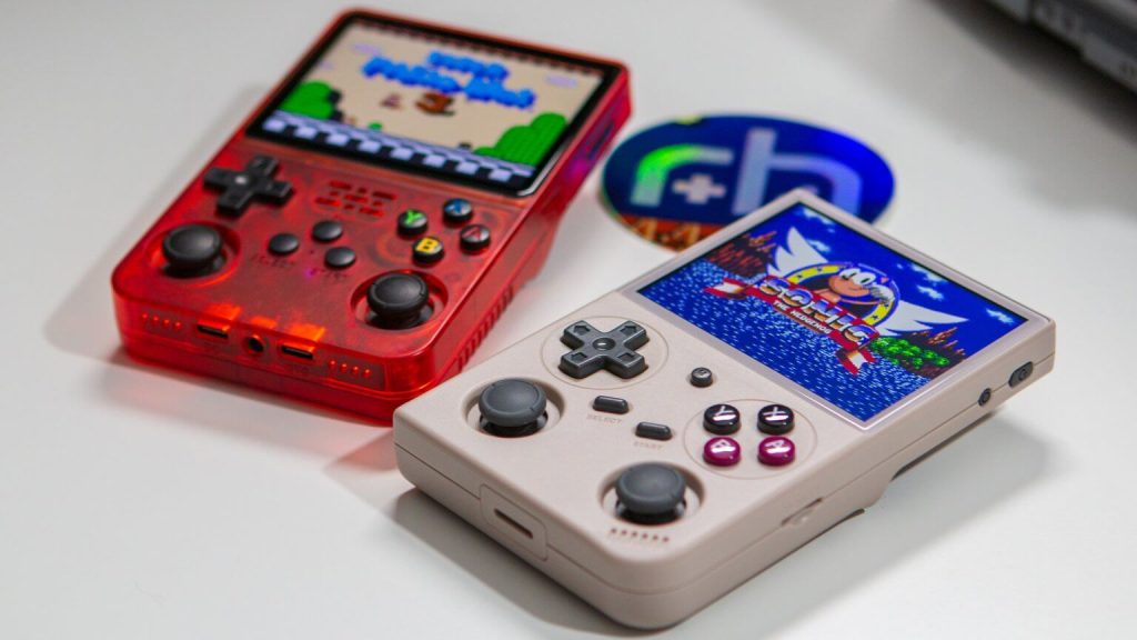 Real Gameplay Experience - R36S Review You Can Trust